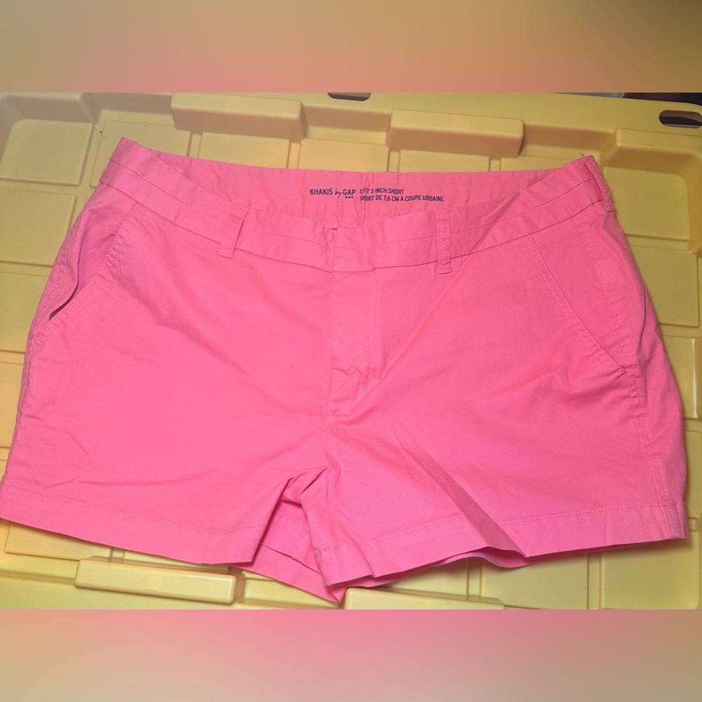 Like New Flamingo Pink 3inch shorts